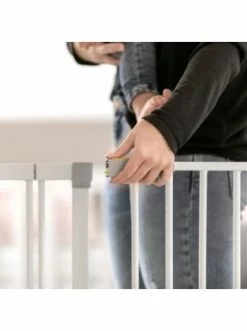 Möbel Hauck Tür-und Treppenschutzgitter Stop N Safe 2, 96 - 101cm Inkl. 21cm Verlängeru... Günstig Kaufen -Hauck shop hauck tur und treppenschutzgitter stop n safe 2 96 101cm inkl 21cm verlangeru 3